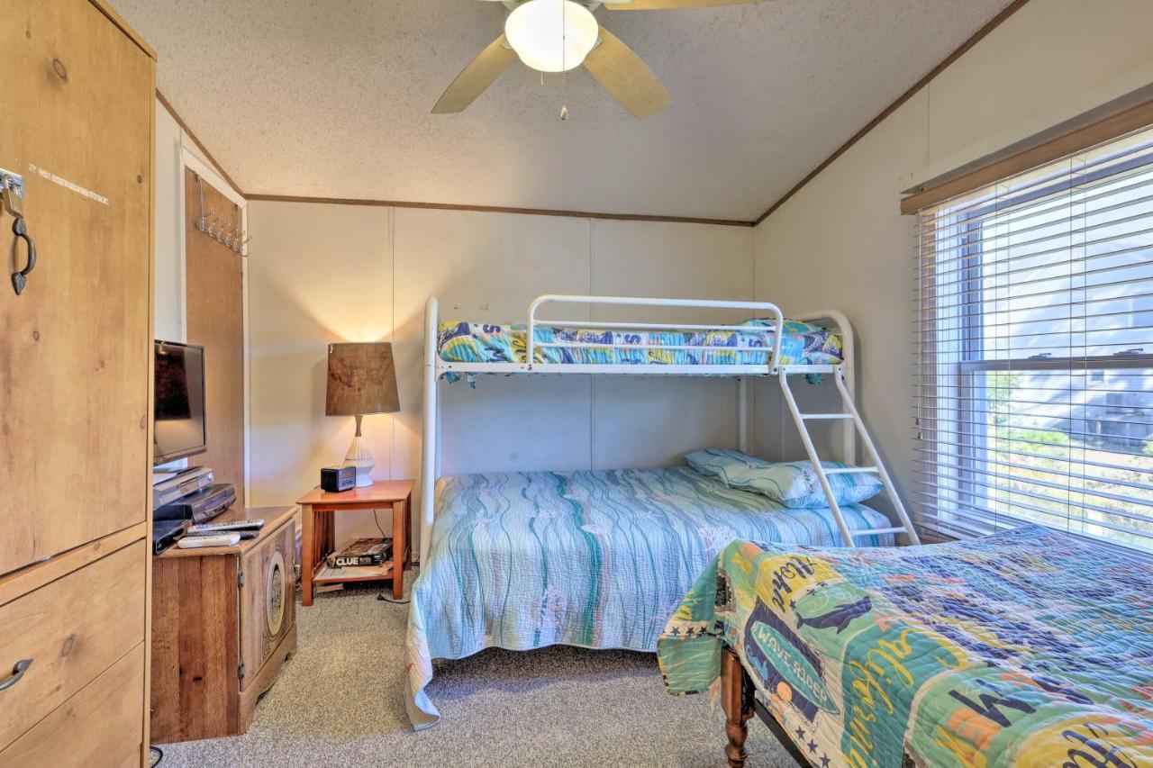 Villa Quaint Chincoteague Island Hideaway With 2 Porches! Esterno foto